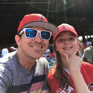 Meet your Posher, Ray